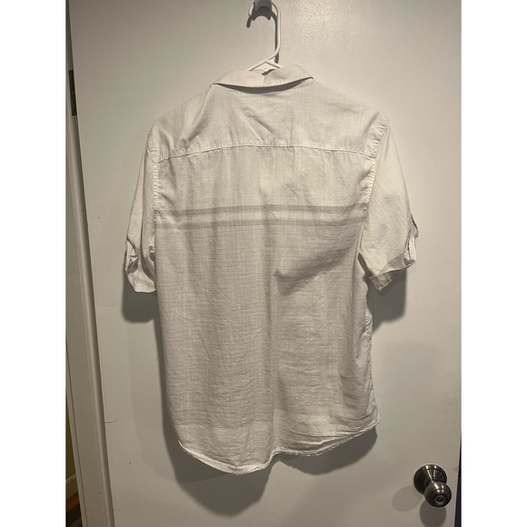 Calvin Klein button up short sleeve shirt. Men’s medium. - Picture 2 of 3
